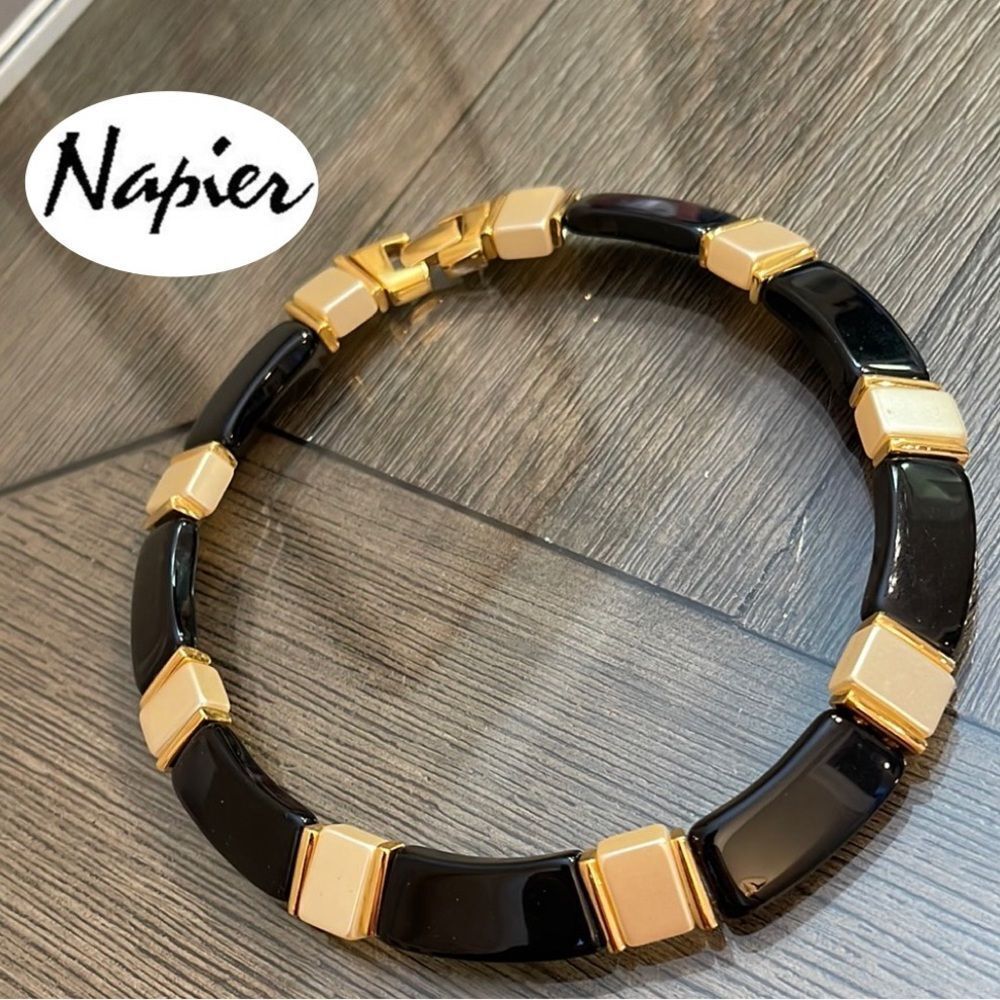 Vintage Napier Jet & Pearl Collar Necklace